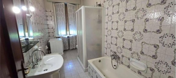 7-salle Villa à Goito, Italy No. 23129 31