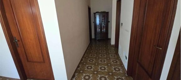 7-salle Villa à Goito, Italy No. 23129 26