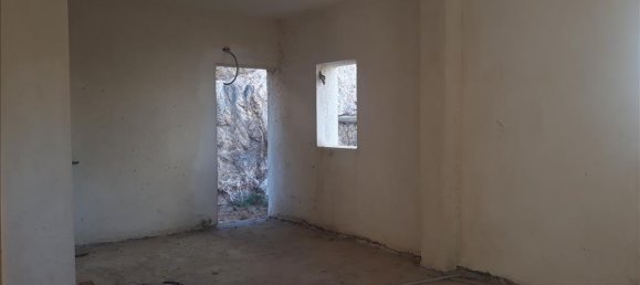 4 Schlafzimmer Gewerbliche Immobilien in Neo Psychiko, Greece, Nr. 4473 3