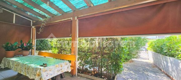 2 Schlafzimmer Wohnung in Comacchio, Italy, Nr. 377075 9