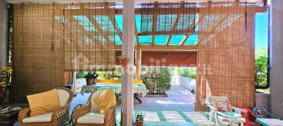 2 Schlafzimmer Wohnung in Comacchio, Italy, Nr. 377075 11