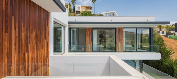 7 bedrooms Villa in La Alqueria-El Paraíso, Spain No. 2912 2