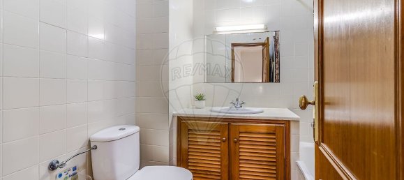 3 bedrooms House in Sintra, Portugal No. 56700 13