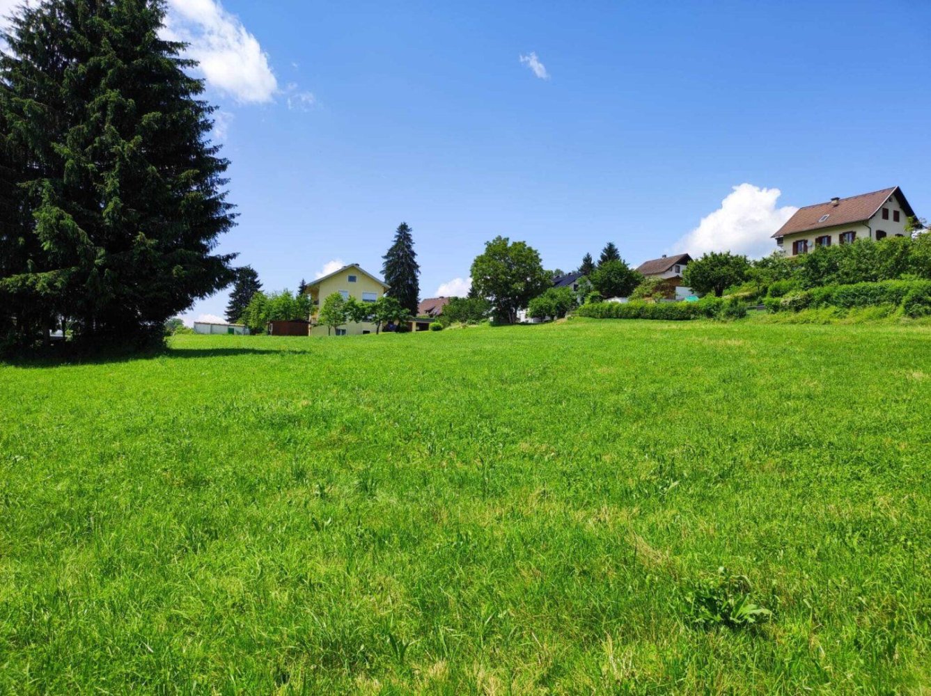  Land in Schiefling am Worthersee, Austria No. 137294