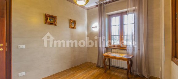 5 غرف نوم فيلا في Grottaferrata, Italy رقم 294679 13