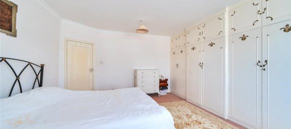 4 bedrooms House in Kenton, United Kingdom No. 12176 10