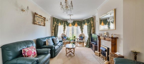 4 bedrooms House in Kenton, United Kingdom No. 12176 18