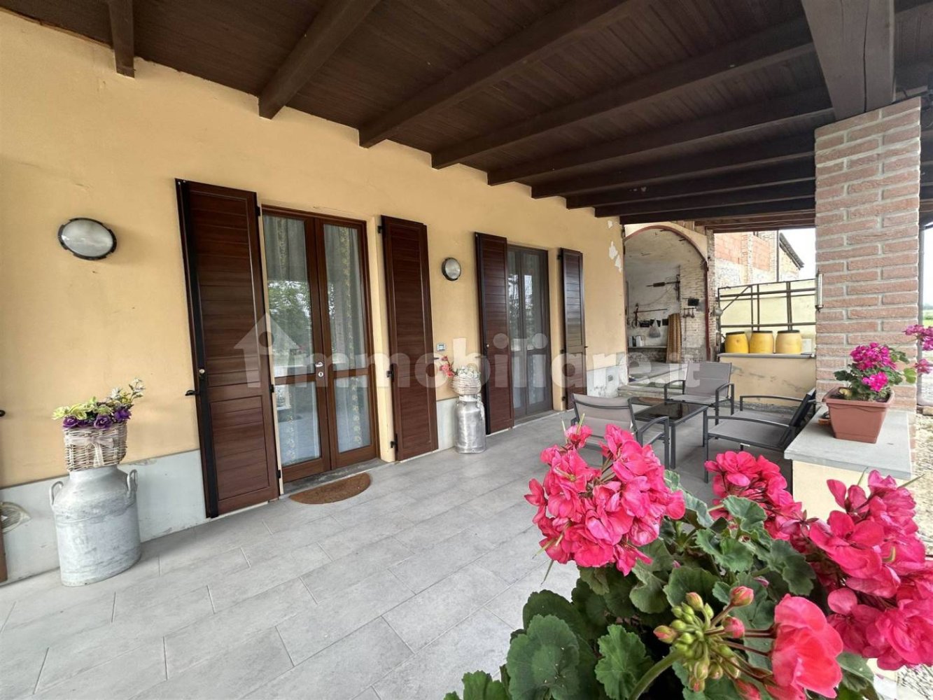 Casa T6 em San Giorgio Piacentino, Italy N.º 190208