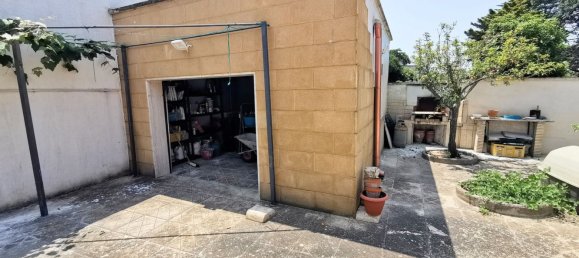 Villa de 4 dormitorios en Lecce, Italy No. 326052 6