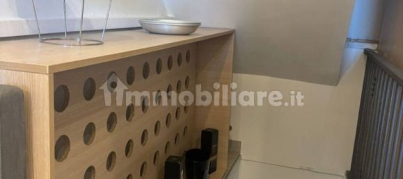 Коммерческая недвижимость с 4 комнатами в Поццуоли, Италия № 335526 16