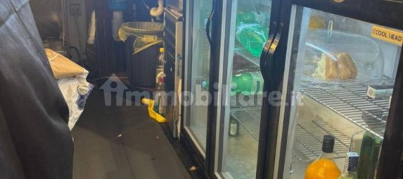 Коммерческая недвижимость с 4 комнатами в Поццуоли, Италия № 335526 6