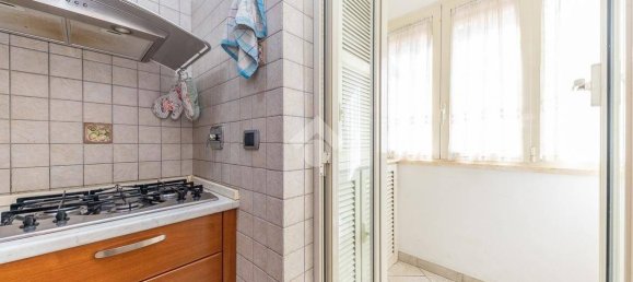 3 chambres Appartement à Rome, Italy No. 54639 16