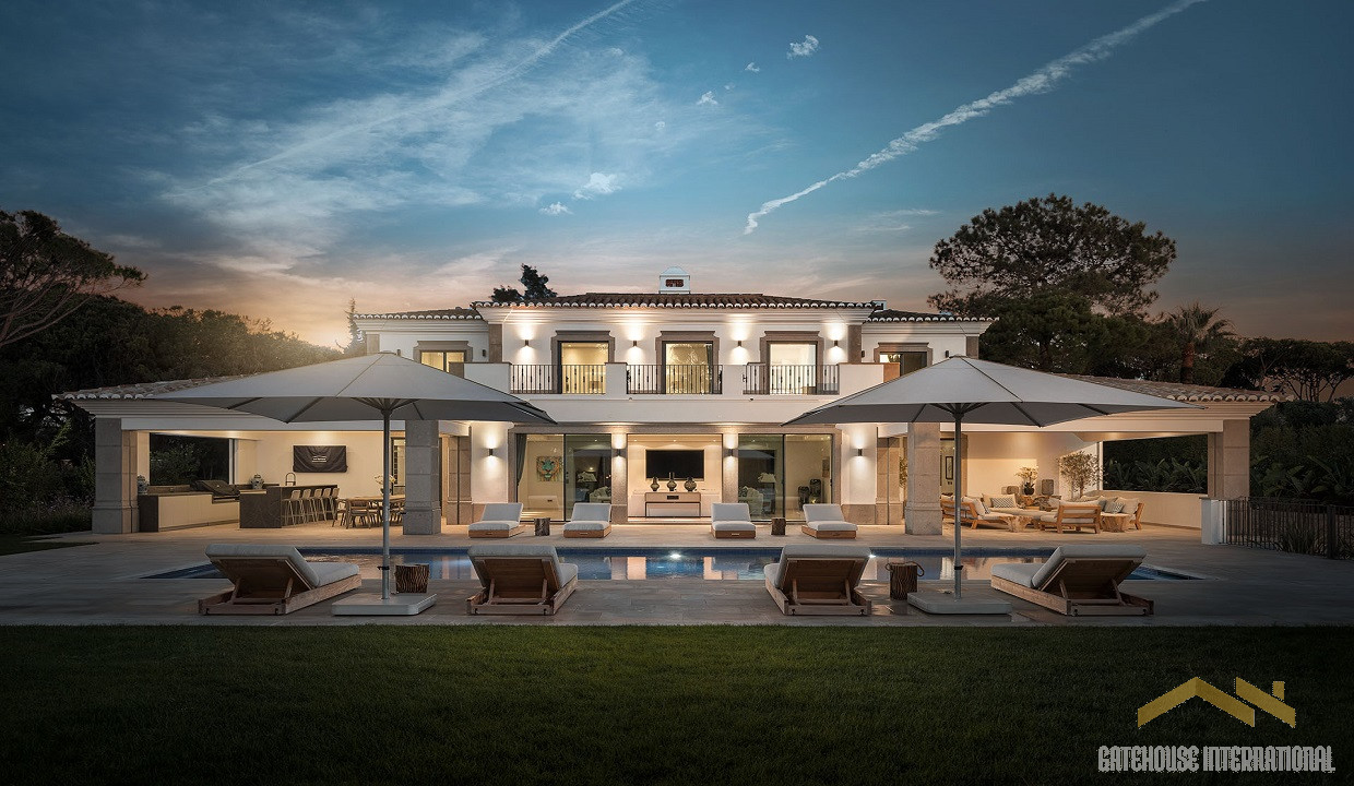 6 bedrooms Hotel in Almancil, Portugal No. 240555