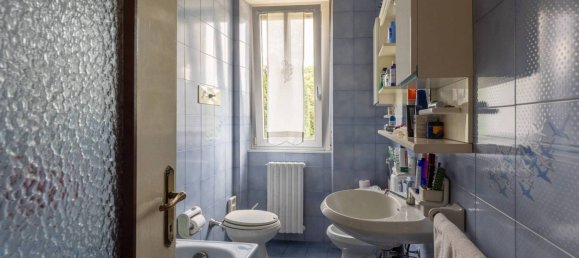 2 bedrooms Apartment in Montorfano, Italy No. 303910 5