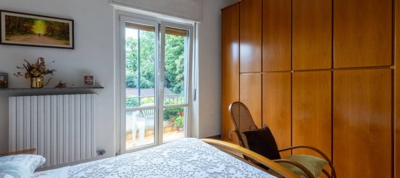 2 bedrooms Apartment in Montorfano, Italy No. 303910 6