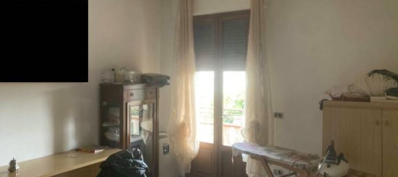 4 bedrooms Apartment in Massa, Italy No. 51908 13