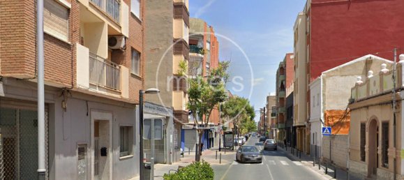 17m² Commercial property in Torrent, Spain No. 142584 3