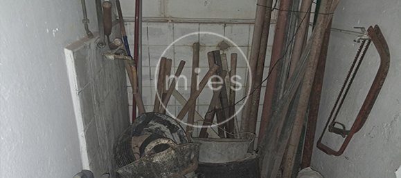 17m² Commercial property in Torrent, Spain No. 142584 7