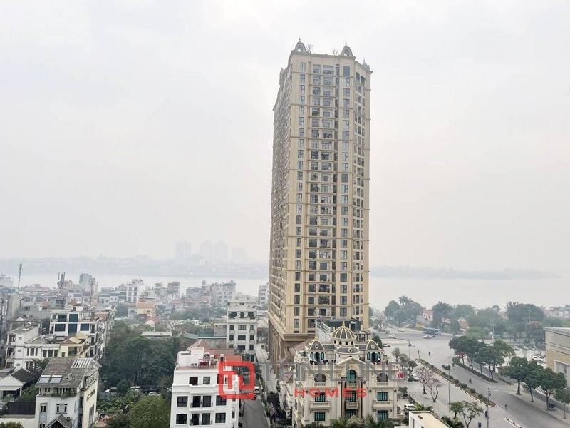 Apartamento de 3 dormitorios en Tay Ho, Vietnam No. 415