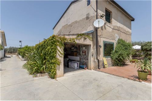 2 chambres Villa à Chiaramonte Gulfi, Italy No. 298612