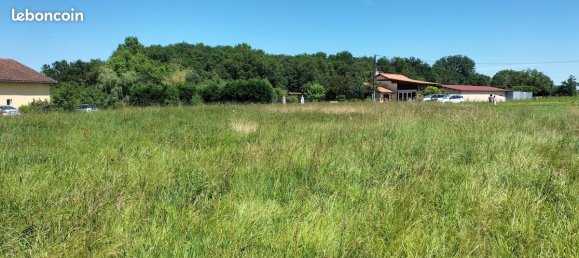 Grundstück in Villeneuve-de-Marsan, France 2450m², Nr. 208550 2