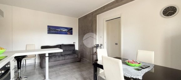 3 Schlafzimmer Wohnung in Avezzano, Italy, Nr. 331380 14