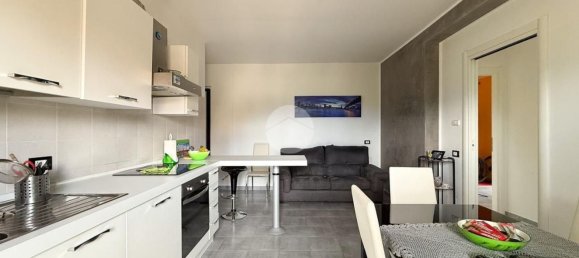 3 Schlafzimmer Wohnung in Avezzano, Italy, Nr. 331380 10