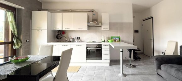 3 Schlafzimmer Wohnung in Avezzano, Italy, Nr. 331380 7