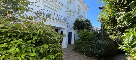 Apartamento de 3 dormitorios en Serris, France No. 328382 13