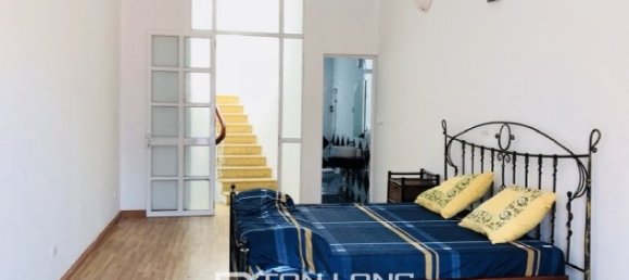 3 Schlafzimmer Haus in Tay Ho, Vietnam, Nr. 1392 10