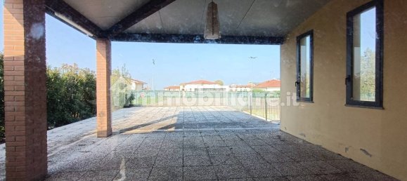 5-Zimmer Gewerbliche Immobilie in Felino, Italy, Nr. 273582 11