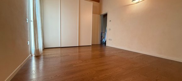 7 bedrooms House in Padua, Italy No. 330674 8