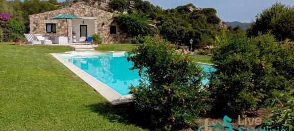 3 Schlafzimmer Villa in Olbia, Italy, Nr. 340782 8