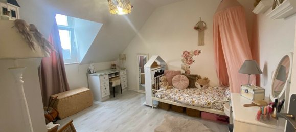 3 bedrooms House in Fougeres, France No. 359070 3