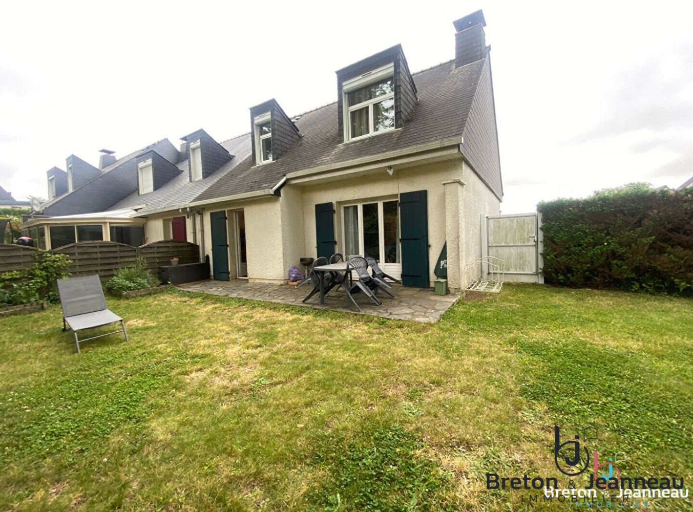 3 bedrooms House in Fougeres, France No. 359070