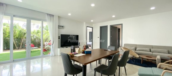 3 غرف نوم منزل في Sattahip, Thailand رقم 25121 17