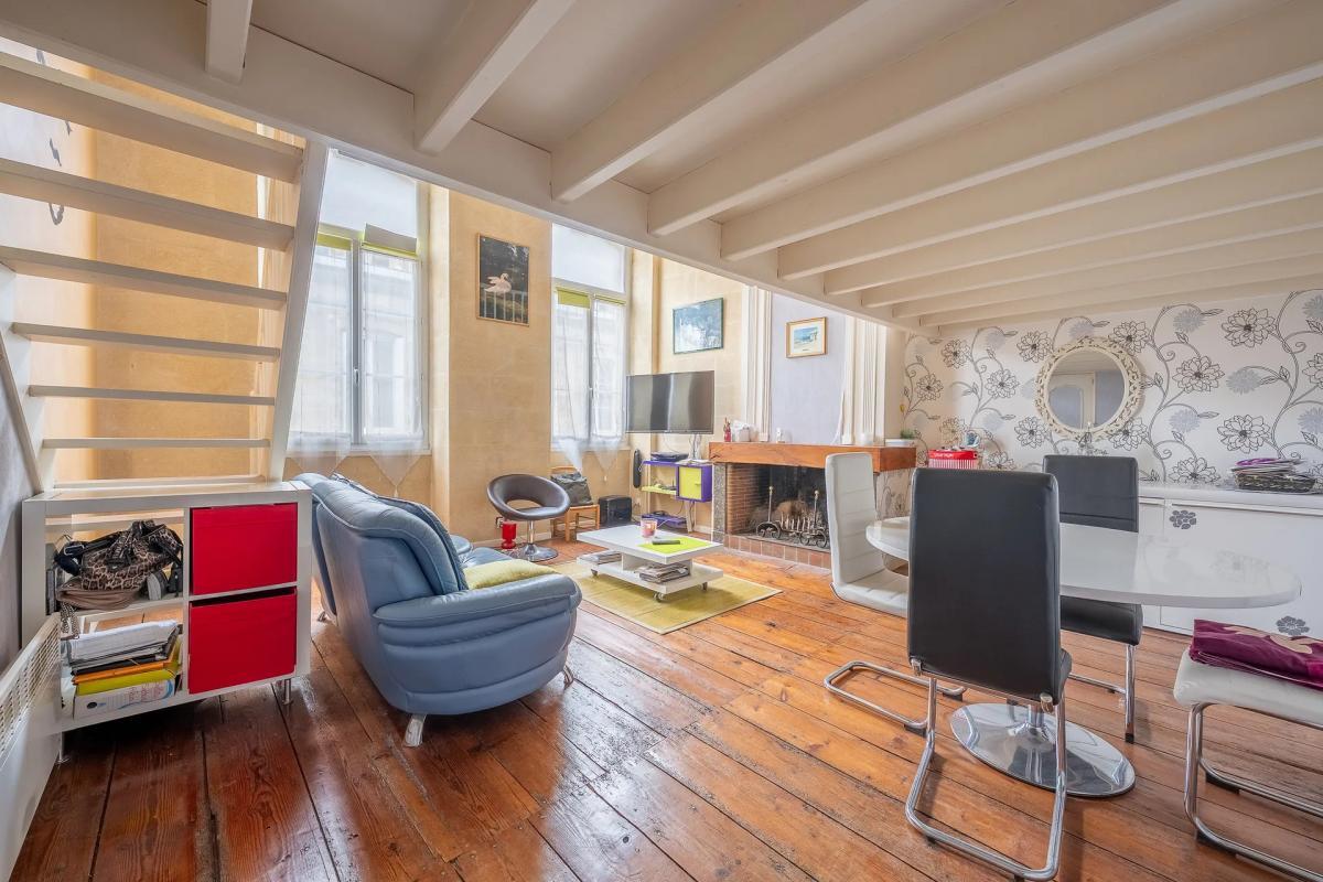 8 rooms Apartment in Bordeaux, France No. 103948