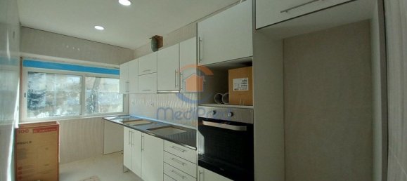 3 Schlafzimmer Wohnung in Sintra, Portugal, Nr. 158421 2