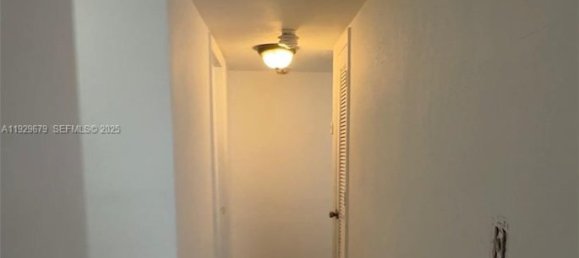 2 bedrooms Villa for rent in Miami, Miami-Dade, Florida, USA № 614744 7