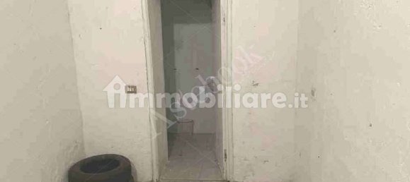 2-salle Appartement à Calolziocorte, Italy No. 7186 24