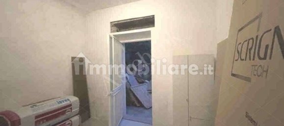 2-salle Appartement à Calolziocorte, Italy No. 7186 25