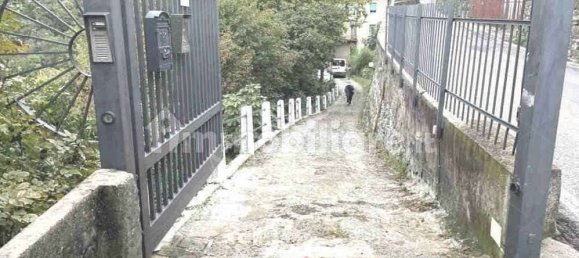 2-salle Appartement à Calolziocorte, Italy No. 7186 19