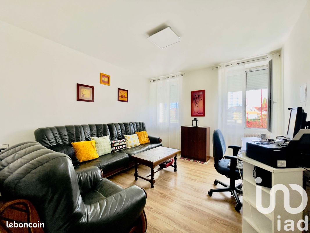 4 Schlafzimmer Haus in Reding, France, Nr. 216720