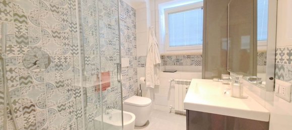 Apartamento de 2 habitaciónes en Rome, Italy No. 119990 17