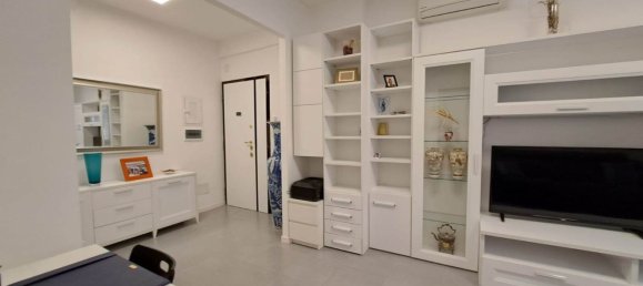 Apartamento de 2 habitaciónes en Rome, Italy No. 119990 3