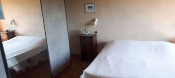 عقار تجاري في Urbino, Italy 310متر مربع رقم 362620 22