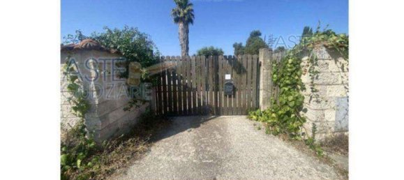 7 rooms Apartment in Aprilia, Italy No. 135244 3