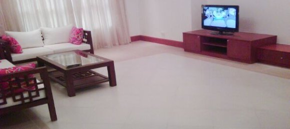 Квартира с 2 спальнями в Намтыльем, Вьетнам № 6736 2