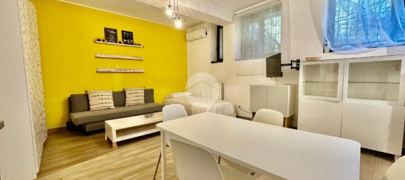 2 rooms Apartment in Milan, Italy No. 240859 6