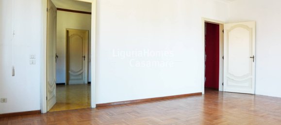 5 bedrooms Apartment in Imperia, Italy No. 304108 6